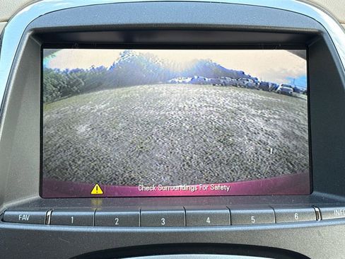 Used 2013 Buick LaCrosse Leather w/ Entertainment Package FWD image 4
