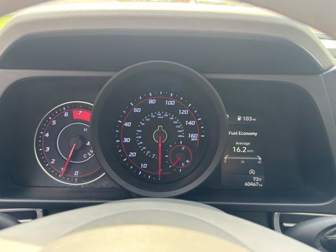 Used 2021 Hyundai Elantra SE image 23