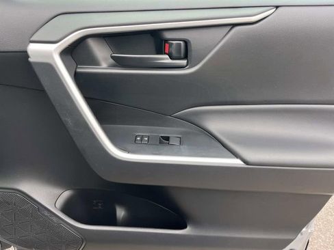 Used 2023 Toyota RAV4 LE FWD image 26