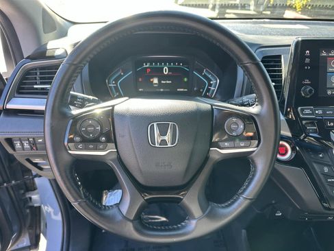 Used 2024 Honda Odyssey Touring image 15