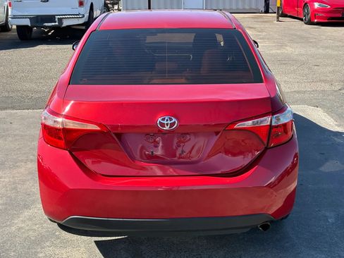 Used 2017 Toyota Corolla SE FWD image 6