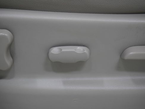 Used 2014 GMC Yukon XL SLT image 13