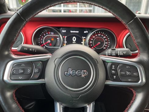 Used 2021 Jeep Wrangler Rubicon image 35