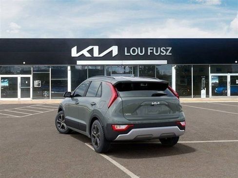 New 2026 Kia Niro EX image 4