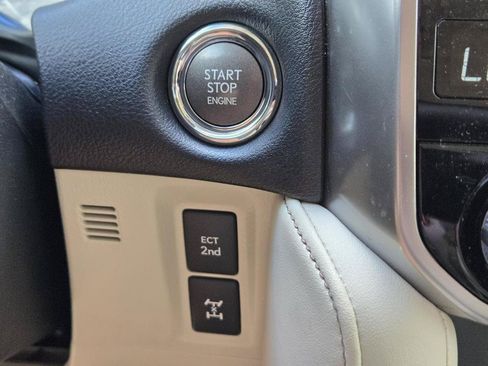 Used 2023 Lexus GX 460 Premium AWD/4WD image 30