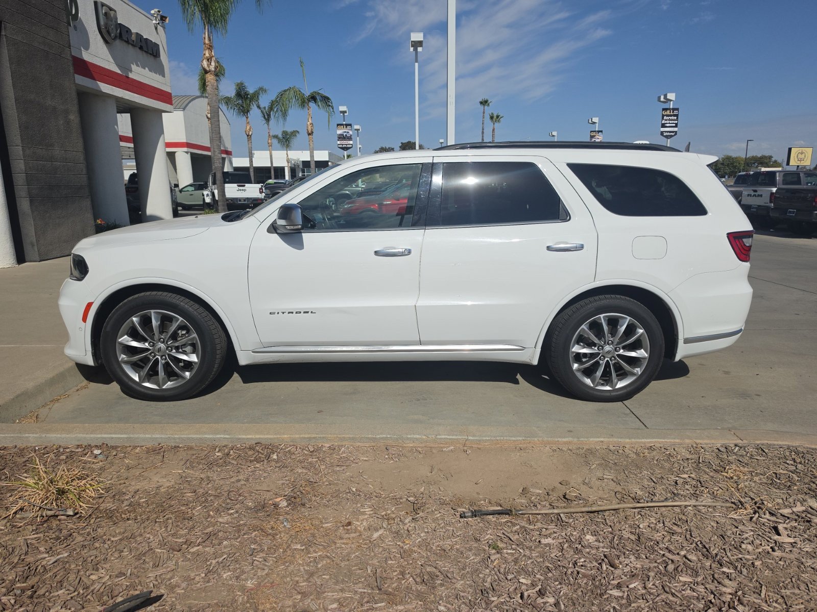 Used 2022 Dodge Durango Citadel RWD image 3
