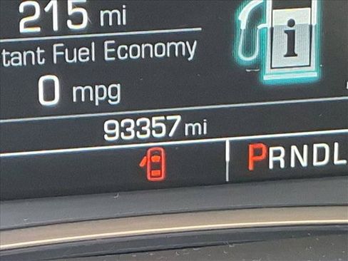 Used 2019 Chevrolet Traverse LT w/ LT Premium Package FWD image 11