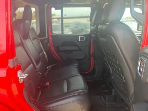 Used 2018 Jeep Wrangler Unlimited Rubicon image 11