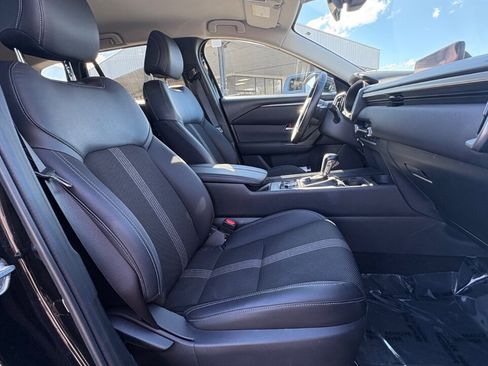 Used 2025 MAZDA CX-50 AWD 2.5 S w/ Preferred Package image 16