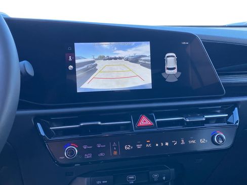 New 2025 Kia Niro Wind image 20