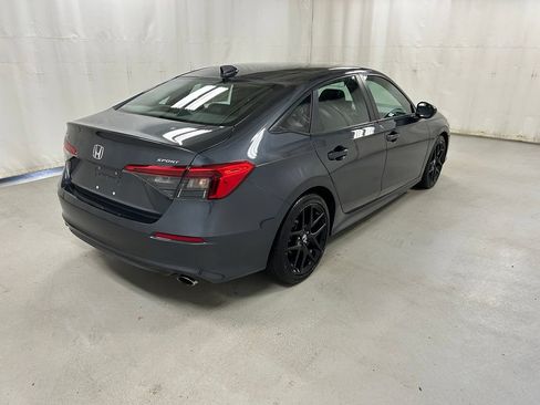 Used 2024 Honda Civic Sport image 5