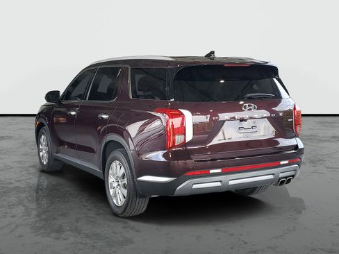 Used 2023 Hyundai Palisade SEL AWD/4WD image 3