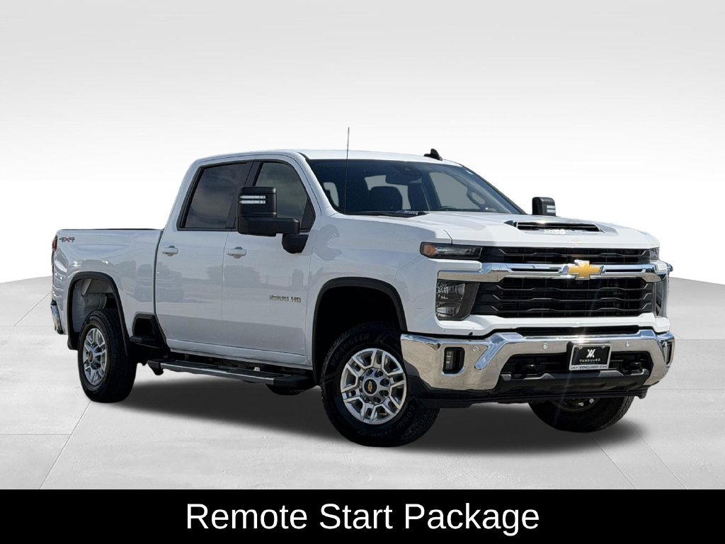 Used 2025 Chevrolet Silverado 2500 LT w/ Safety Package AWD/4WD image 2