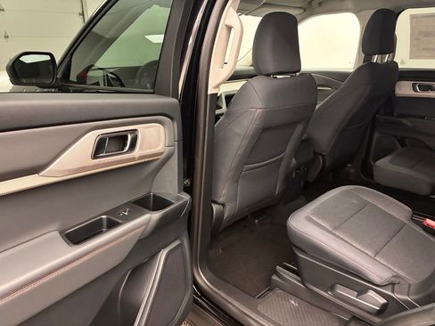 New 2026 Ford Explorer Active image 27