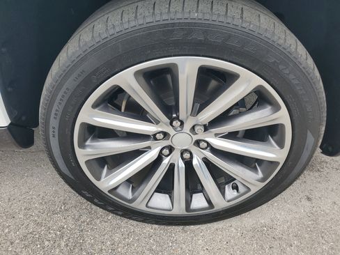 Used 2022 Jeep Grand Wagoneer Series II w/ Convenience Group III image 31