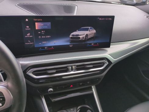 Certified 2023 BMW 330i 330i w/ M Sport Package image 22