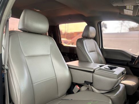 Used 2019 Ford F250 XL w/ Power Equipment Group AWD/4WD image 28