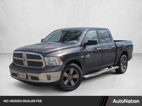 Used 2017 RAM 1500 Lone Star RWD image 1