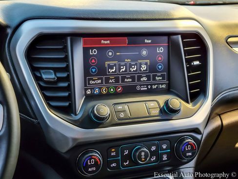 Certified 2023 GMC Acadia SLT image 22