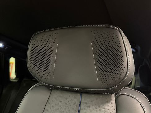 Certified 2024 Cadillac Lyriq Sport RWD image 23