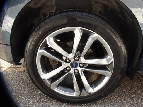 Used 2017 Ford Edge Sport w/ Equipment Group 401A image 25