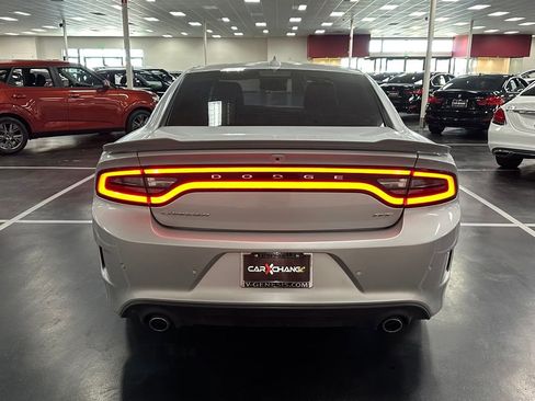 Used 2022 Dodge Charger GT RWD image 6