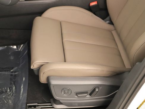 New 2026 Audi Q5 Premium Plus AWD/4WD image 24