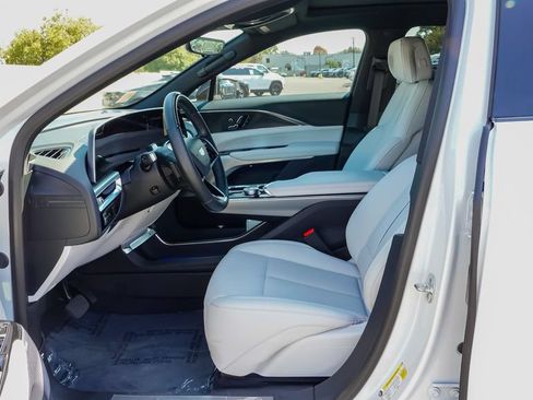 Certified 2024 Cadillac Lyriq Sport RWD image 12