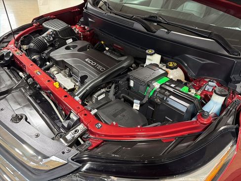 Used 2018 Chevrolet Equinox Premier image 42