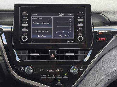 Used 2023 Toyota Camry SE FWD image 17