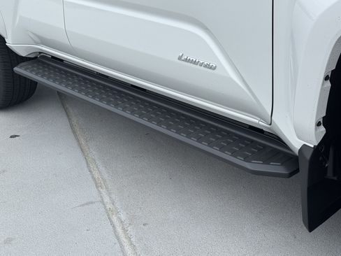 New 2026 Toyota 4Runner Limited AWD/4WD image 14