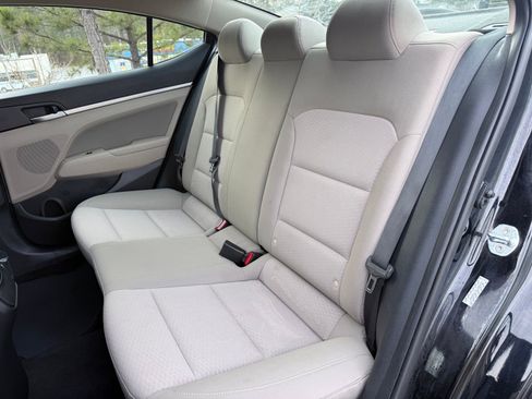 Used 2020 Hyundai Elantra Value Edition w/ Cargo Package (C1) image 40