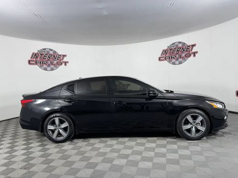 Used 2022 Nissan Altima 2.5 SL FWD image 8