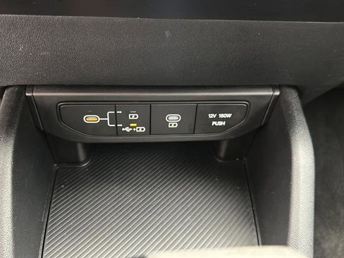 Used 2025 Kia K4 FWD image 22