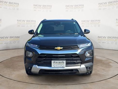 Used 2023 Chevrolet TrailBlazer LT FWD image 8