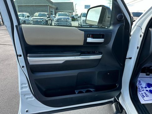 Used 2014 Toyota Tundra Limited image 10
