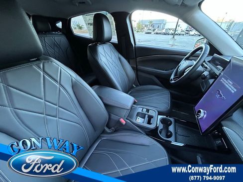 Used 2025 Ford Mustang Mach-E Select w/ Interior Protection Package image 26