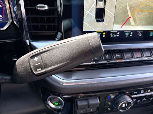 Used 2025 Chevrolet Silverado 2500 High Country w/ Technology Package AWD/4WD image 20
