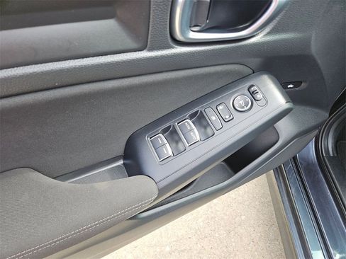 Used 2025 Honda Civic Sport image 15