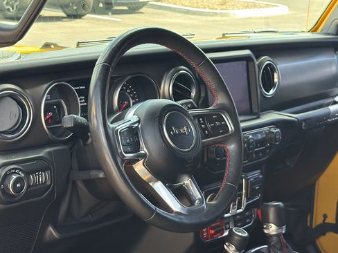 Certified 2019 Jeep Wrangler Unlimited Rubicon AWD/4WD image 13