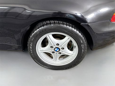 Used 1996 BMW Z3 1.9 image 34