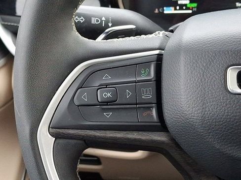 Certified 2022 Jeep Grand Cherokee Limited 4xe w/ Luxury Tech Group II image 27