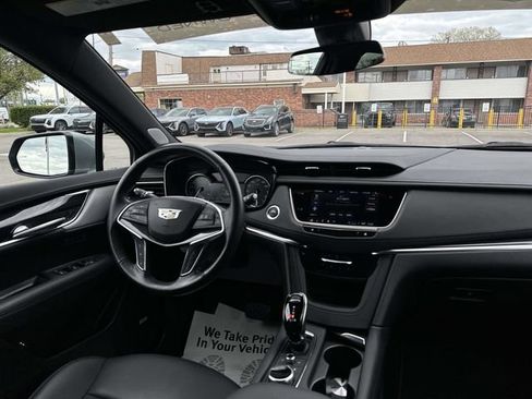 Certified 2023 Cadillac XT5 Premium Luxury AWD/4WD image 35