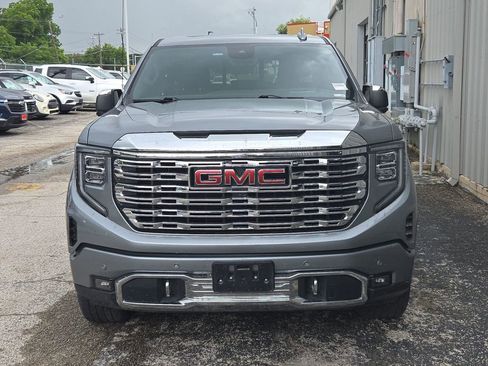 Used 2024 GMC Sierra 1500 Denali w/ Denali Reserve Package AWD/4WD image 6