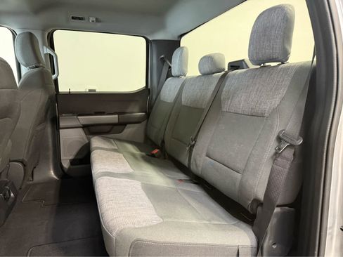 Used 2023 Ford F250 XLT w/ FX4 Off-Road Package image 15