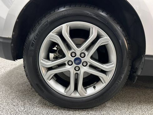 Used 2015 Ford Edge Titanium AWD/4WD image 6