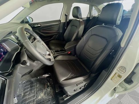 Used 2023 Volkswagen Jetta SEL FWD image 10
