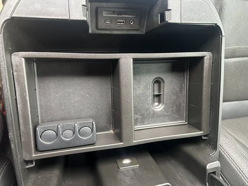 Used 2020 GMC Sierra 3500 Denali image 39