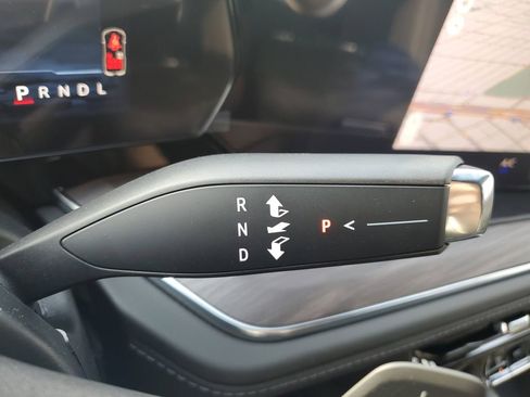 New 2026 Chevrolet Suburban LS image 26