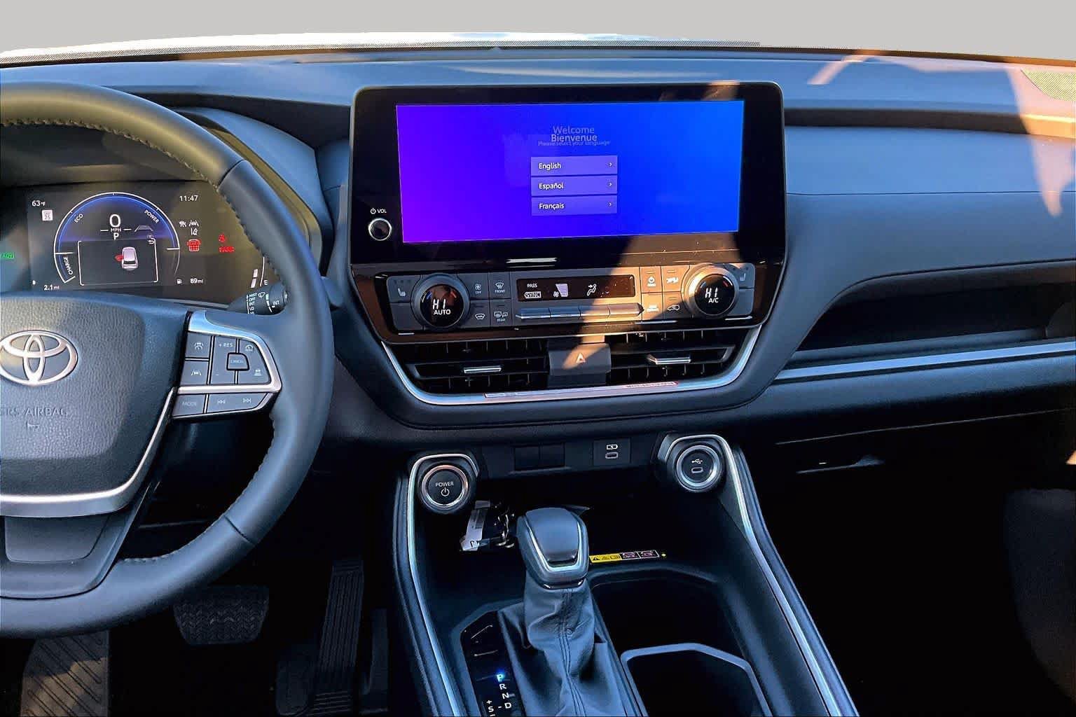 New 2026 Toyota Grand Highlander XLE FWD image 6